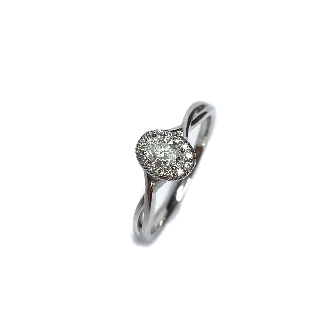 9ct White Gold Diamond Cluster Ring