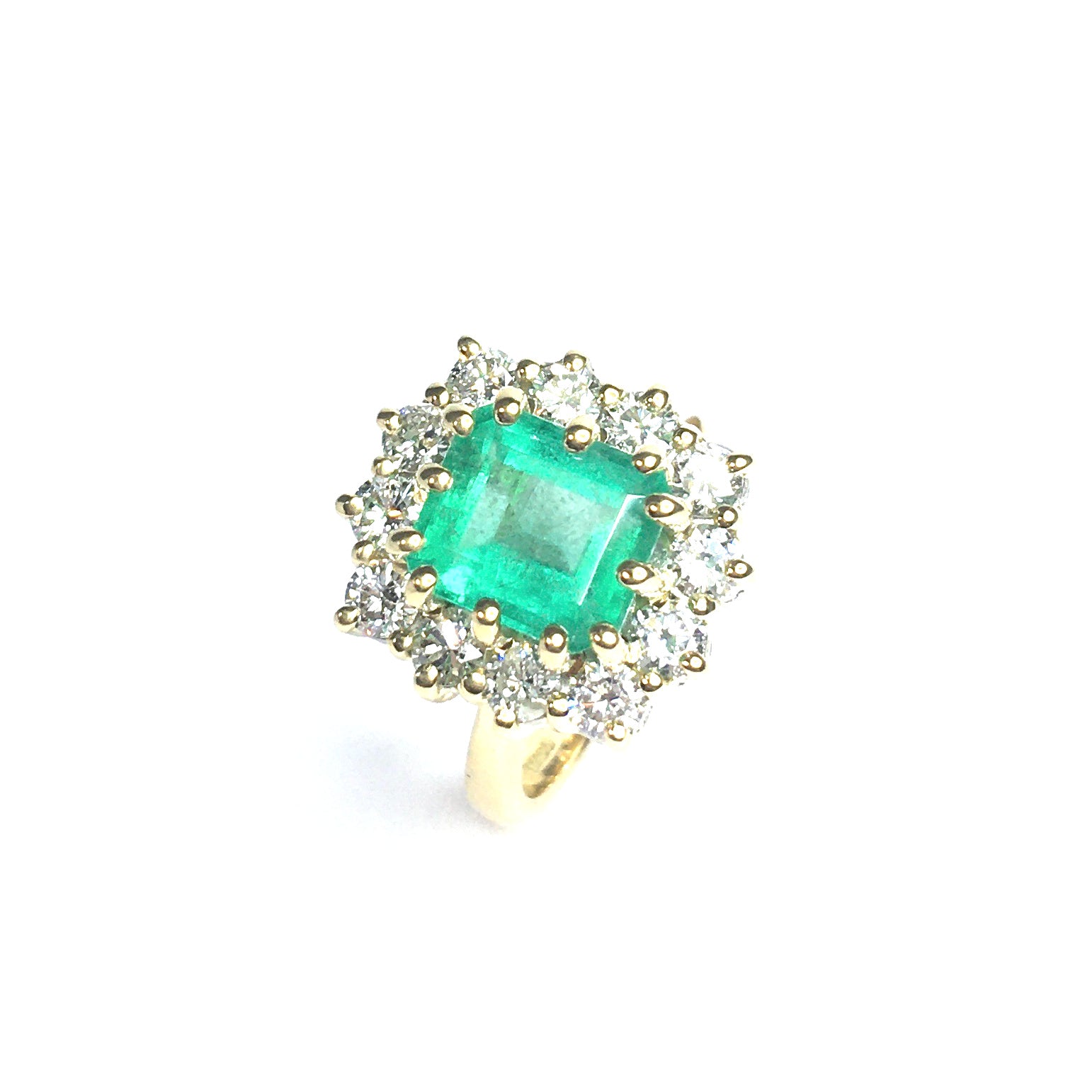 18ct Yellow Gold Emerald & Diamond Cluster Ring