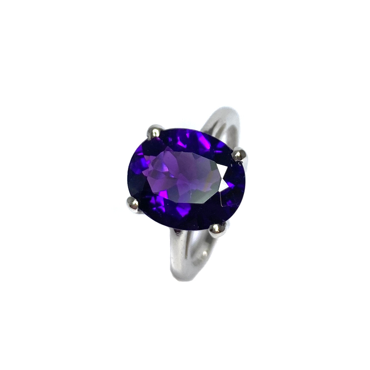 Second Hand 18ct White Gold Amethyst Ring