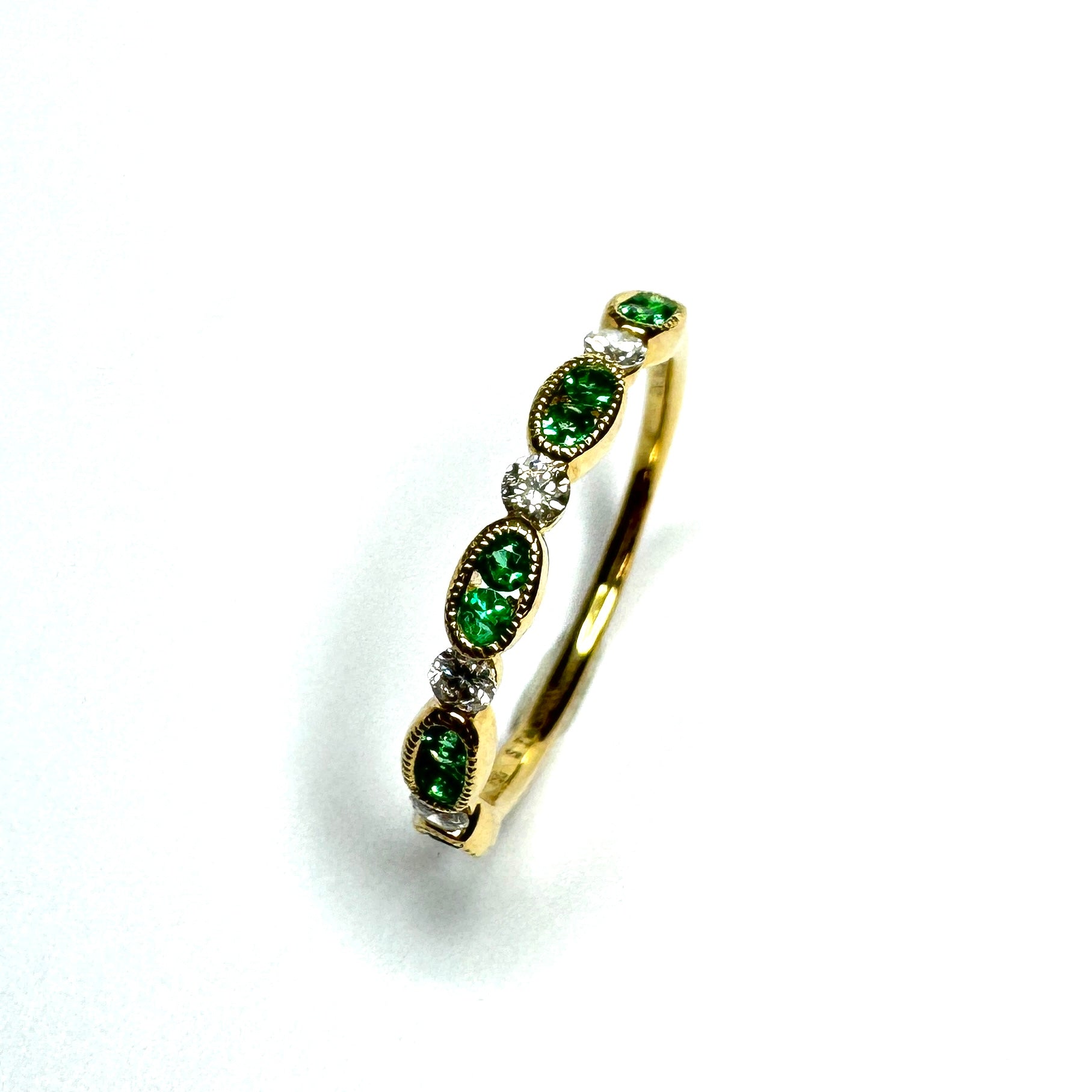 18ct Yellow Gold Emerald & Diamond Ring