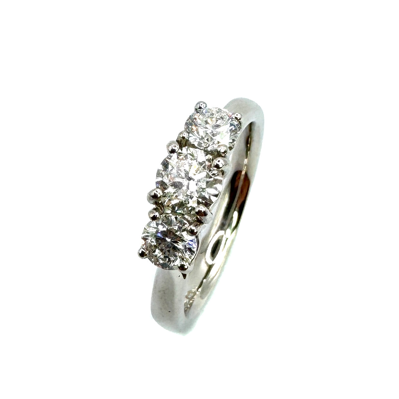 18ct White Gold 3 Stone Diamond Ring