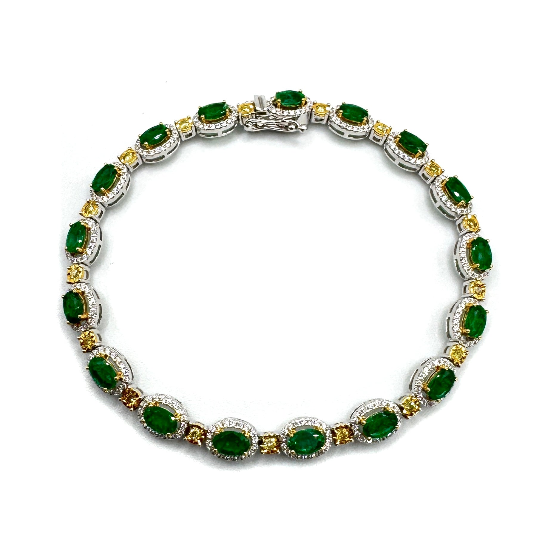 18ct White Gold Zambian Emerald & Diamond Bracelet