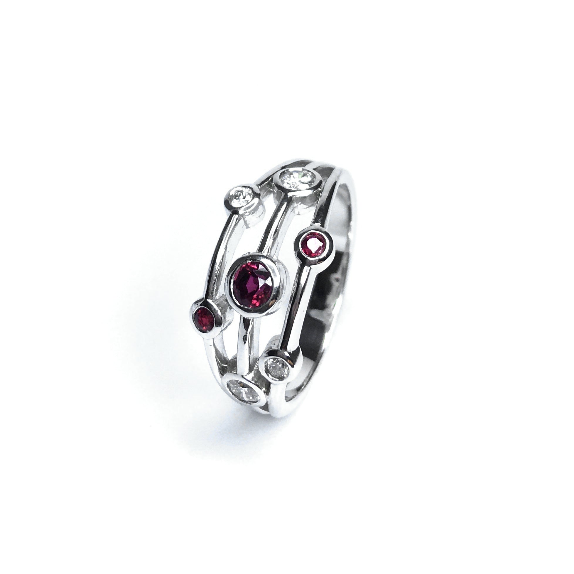 18ct White Gold Ruby & Diamond Ring