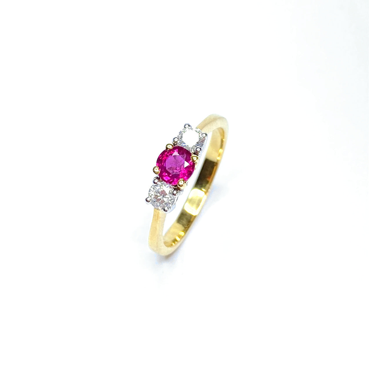 18ct Yellow Gold Ruby & Diamond Ring