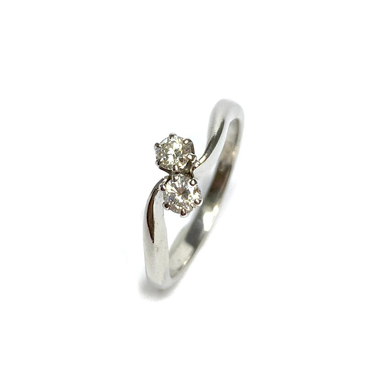 Second Hand 18ct White Gold Diamond Ring