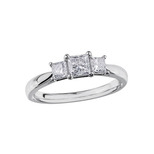 18ct White Gold Diamond Ring - Maple Leaf Diamonds