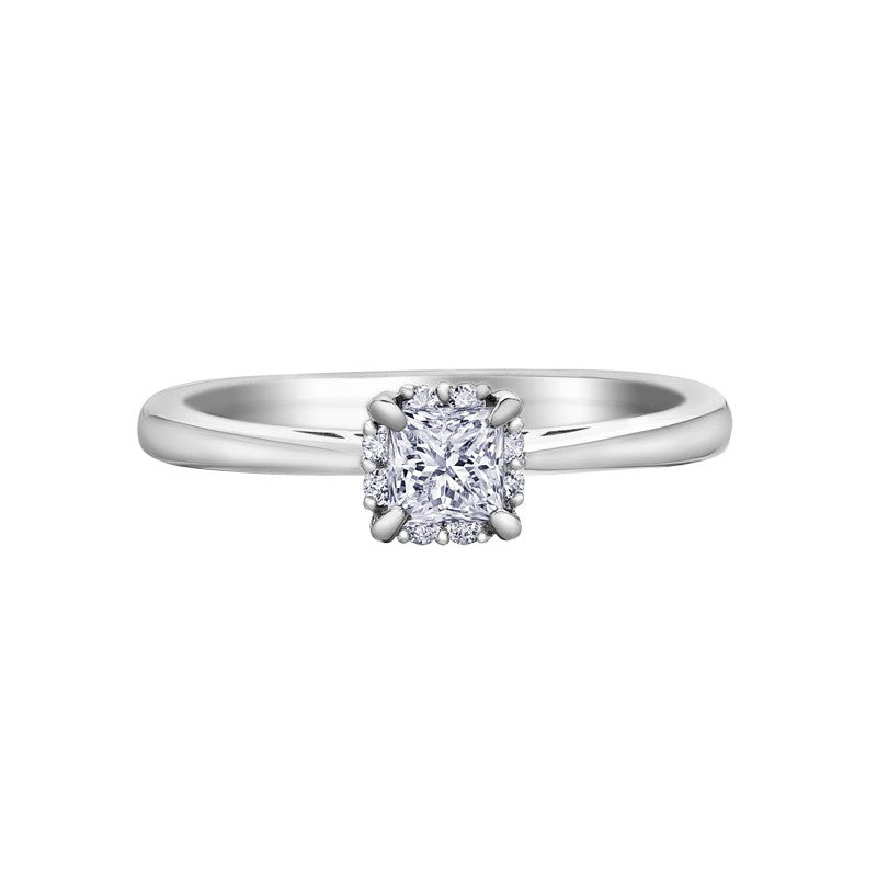 18ct White Gold Diamond Ring - Maple Leaf Diamonds