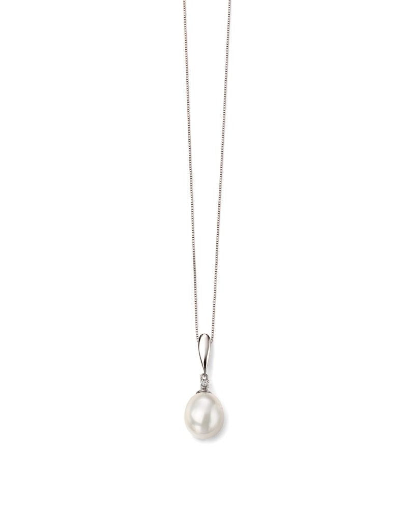 9ct White Gold Pearl & Diamond Pendant