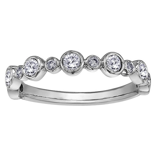 18ct White Gold Diamond Ring